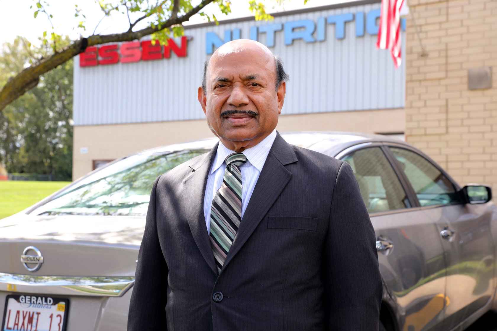 നോർക്ക റൂട്സ് ഡയറക്ടറും പ്രമുഖ പ്രവാസി വ്യവസായിയും ലോക കേരള സഭ അംഗവുമായ ഡോ. എം അനിരുദ്ധൻ അന്തരിച്ചു